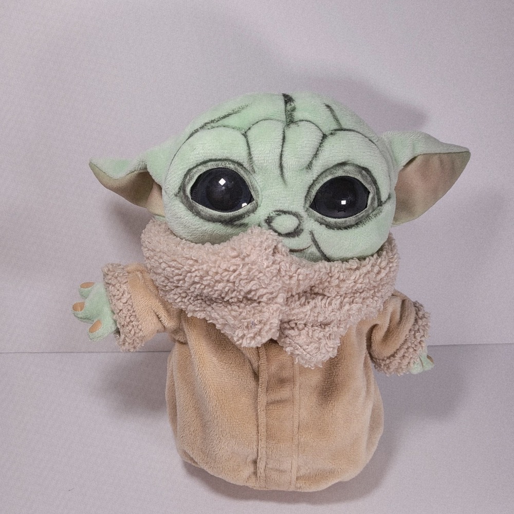 Star Wars Grogu Plush 9" Mattel The Mandalorian Baby Yoda Stuffed Toy - Picture 2 of 6